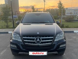 2011 Mercedes-Benz M-Класс 350 II (W164) Рестайлинг, чёрный, 1590000 рублей, вид 1