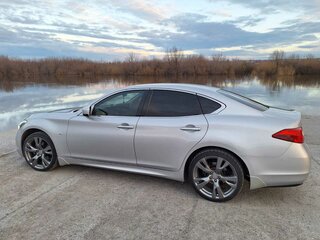 2010 Nissan Fuga II, серебристый, 1500000 рублей, вид 3