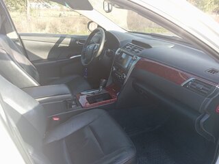 2014 Toyota Camry VII (XV50), белый, 1250000 рублей, вид 5