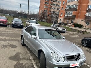 2004 Mercedes-Benz E-Класс 320 III (W211, S211), серебристый, 1280000 рублей, вид 3