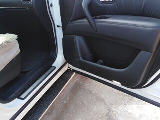 2011 Infiniti QX56 II, белый, 2780000 рублей, вид 3