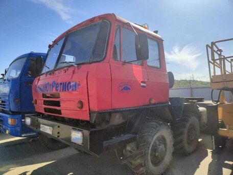 2004 Tatra T 815, красный, 2000000 рублей, вид 1