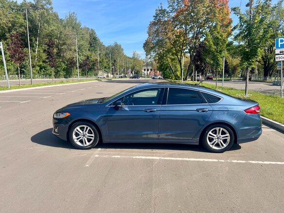 2018 Ford Fusion (North America) II Рестайлинг, синий, 1300000 рублей - вид 11
