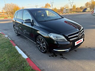 2013 Mercedes-Benz B-Класс 180 II (W246), чёрный, 1300000 рублей, вид 2
