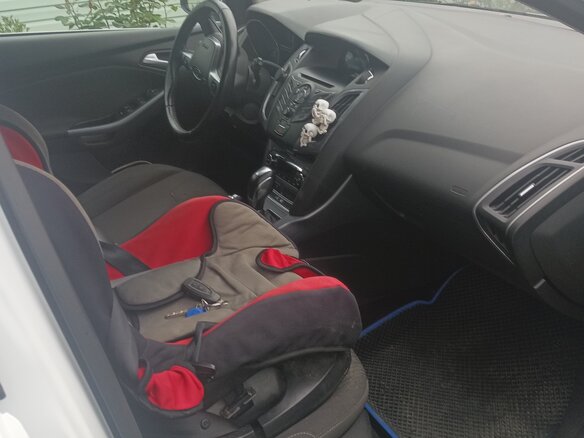 2013 Ford Focus III, белый, 1030000 рублей - вид 7