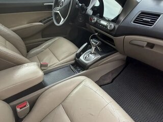 2009 Honda Civic Hybrid VIII Рестайлинг, чёрный, 615000 рублей, вид 4