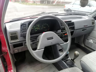 1987 Pontiac Firefly, красный, 560000 рублей, вид 4