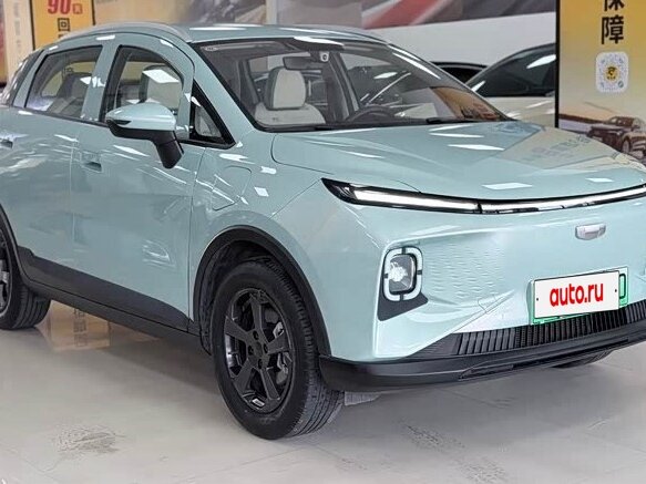 2024 Geely Geometry E 39.4 kWh, голубой, 1670034 рублей - вид 1