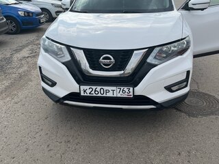 2018 Nissan X-Trail III Рестайлинг, белый, 2000000 рублей, вид 1