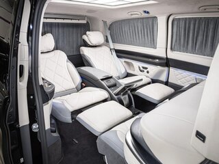 2024 Mercedes-Benz V-Класс Long 300 d длинный III (W447) Рестайлинг 2, чёрный, 28000000 рублей, вид 2