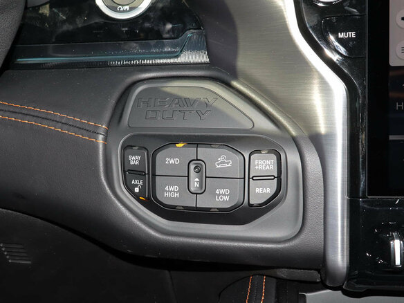 2026 RAM 2500, серый, 11930000 рублей - вид 15