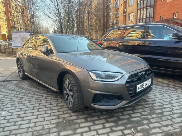 2021 Audi A4 40 TFSI V (B9) Рестайлинг, серый, 3500000 рублей - вид 2