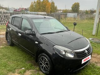 2014 Renault Sandero I, чёрный, 550000 рублей, вид 2