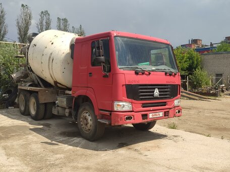 2008 Sinotruk Howo Миксер, красный, 2350000 рублей, вид 1