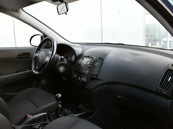 2010 Hyundai i30 I, голубой, 420000 рублей - вид 6