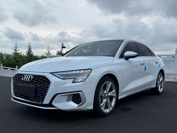 2023 Audi A3 35 TFSI Long IV (8Y), белый, 2192000 рублей
