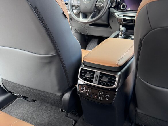 2023 Lexus RX 350 V, белый, 8400000 рублей - вид 21