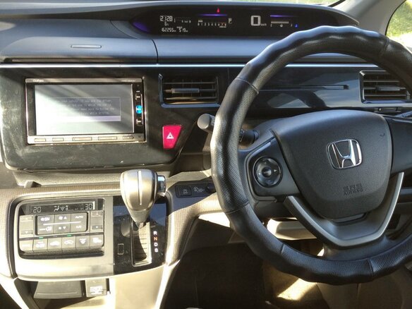 2016 Honda Stepwgn Spada V, серый, 1550000 рублей - вид 6