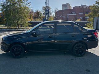 2024 Lada (ВАЗ) Granta I Рестайлинг, чёрный, 750000 рублей, вид 2