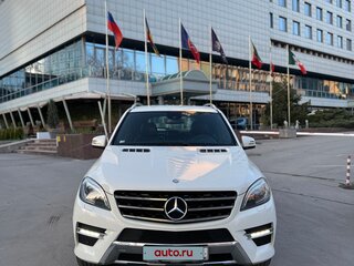 2012 Mercedes-Benz M-Класс 350 CDI III (W166), белый, 2300000 рублей, вид 1