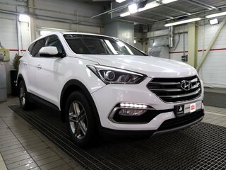 2018 Hyundai Santa Fe III Рестайлинг, белый, 3000000 рублей, вид 2