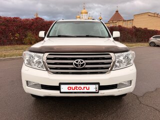 2011 Toyota Land Cruiser 200 Series, белый, 3100000 рублей, вид 2