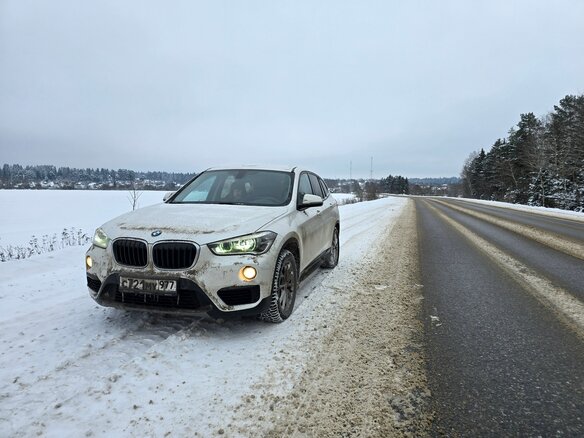 2019 BMW X1 20i xDrive II (F48), белый, 2649000 рублей - вид 18