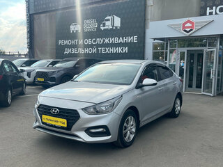 2017 Hyundai Solaris II, серебристый, 1100000 рублей, вид 3