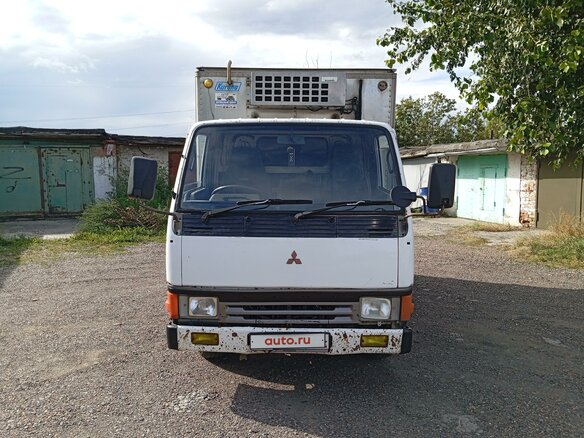 1990 Fuso (Mitsubishi) Canter, белый, 910000 рублей - вид 1
