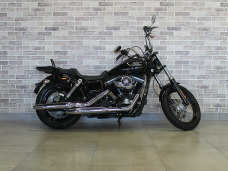 2013 Harley-Davidson Street Bob, чёрный, 907000 рублей, вид 1