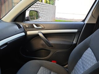 2011 Skoda Octavia DSG7 II (A5) Рестайлинг, серебристый, 820000 рублей, вид 5