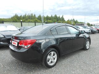 2011 Chevrolet Cruze I, чёрный, 760000 рублей, вид 2