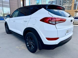 2016 Hyundai Tucson III, белый, 1900000 рублей, вид 3