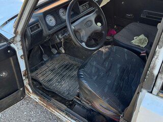 1999 Lada (ВАЗ) 2104 4-speed, белый, 35000 рублей, вид 5