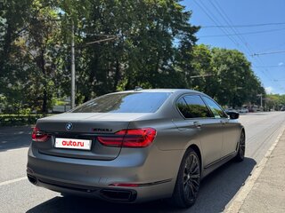 2016 BMW 7 серии Long 750Li xDrive VI (G11/G12), чёрный, 3600000 рублей, вид 2