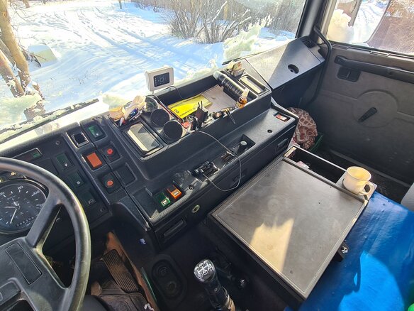 1990 Volvo F-Series, белый, 1150000 рублей - вид 23