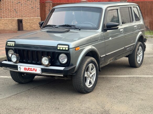 2011 Lada (ВАЗ) 2131 (4x4) 213105 I, серый, 419000 рублей - вид 2