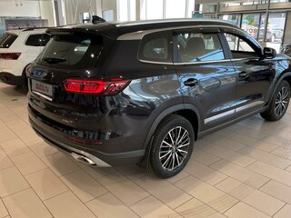 2022 Chery Tiggo 8 Pro I, чёрный, 2200000 рублей, вид 5