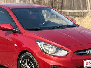 2011 Hyundai Solaris I, красный, 750000 рублей, вид 5