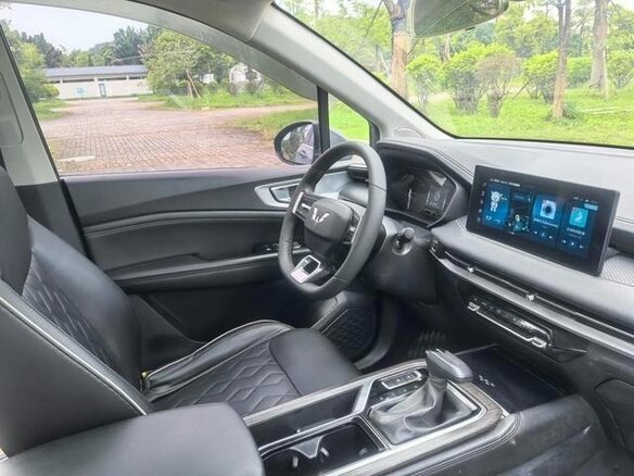 2022 Wuling Jiachen, серый, 1350000 рублей - вид 10
