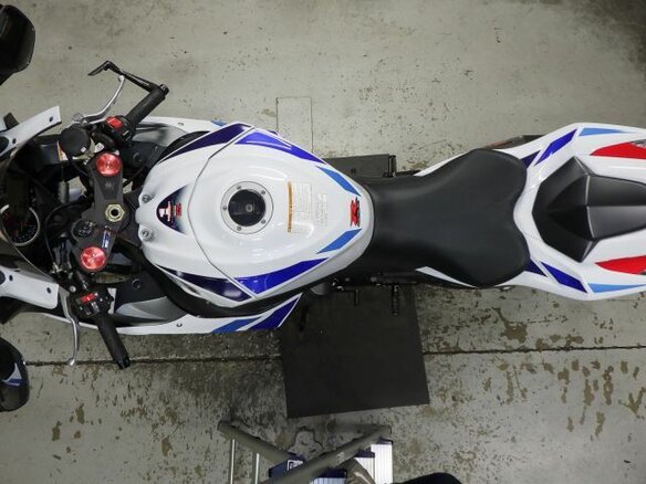 2013 Suzuki GSX-R 1000, белый, 1100000 рублей - вид 5