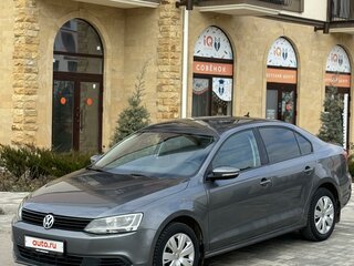 2014 Volkswagen Jetta VI Рестайлинг, серый, 1399000 рублей, вид 2