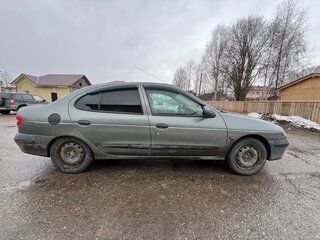2001 Renault Megane I Рестайлинг, серый, 250000 рублей, вид 2