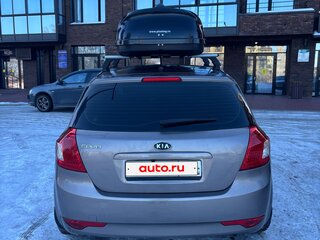 2012 Kia Ceed I Рестайлинг, бежевый, 700000 рублей, вид 3
