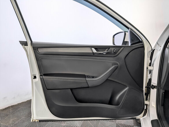 2020 Skoda Rapid II, белый - вид 18