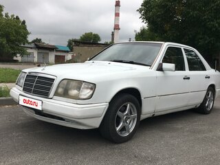 1989 Mercedes-Benz W124 200, белый, 200000 рублей, вид 3