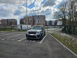 2020 Land Rover Range Rover Sport SVR II Рестайлинг, серый, 9300000 рублей, вид 4