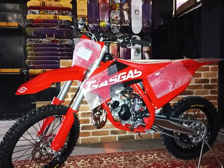 2022 Gas Gas MC, красный, 625000 рублей, вид 1