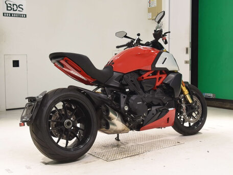 2020 Ducati Diavel 1260, красный, 1490000 рублей, вид 5