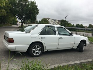 1989 Mercedes-Benz W124 200, белый, 200000 рублей, вид 5